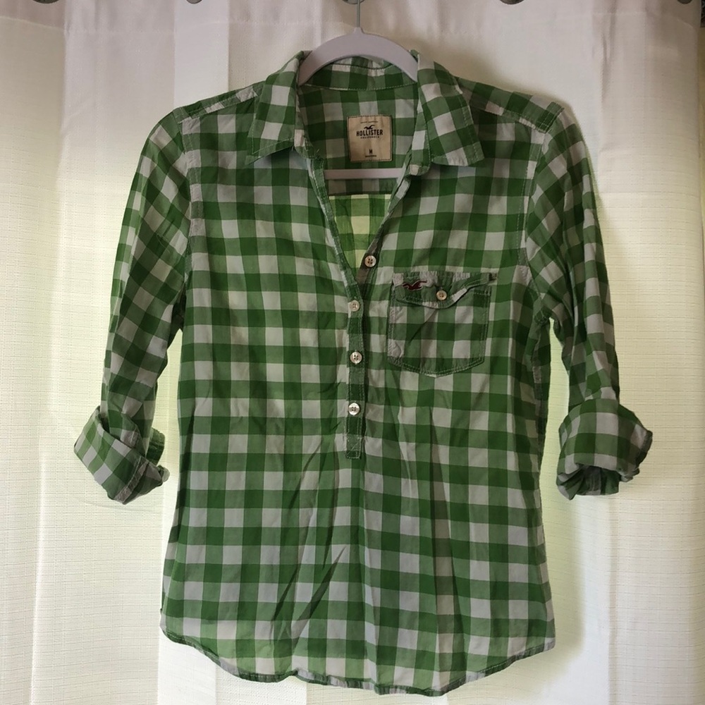 Hollister 3/4 length sleeve gingham top